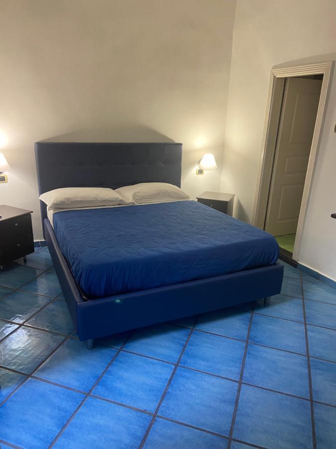 Riviera Bed & Breakfast
